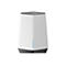 Weißer, kegelförmiger WLAN-Router Orbi Pro mit dunkelgrauem Sockel und leuchtend blauem Statuslicht.
