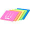 Post-it notes de différentes couleurs, rose, orange, jaune, vert et bleu. On peut lire 'Kolma Notes' sur le post-it rose.