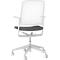 Witte bureaustoel met wielen, mesh rugleuning en grijze zitting.