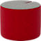Roter, zylindrischer Hocker mit grauem Sitz. In der Mitte des Sitzes befindet sich eine Aussparung.