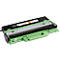 Een groene en zwarte Brother tonercartridge. Bovenop zitten waarschuwingsborden, stickers en het Brother-logo.