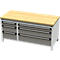 Werkbank met houten bovenblad, grijze laden en metalen frame. Twee blokken met laden: 2x3 laden.