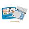 Blaues Kids Cover Tablet-Gehäuse, eine Displayschutzfolien-Verpackung und ein Eingabestift vor weißem Hintergrund.