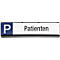 Parking sign with blue field and white “P”. To the right is “Patienten” on a white background.