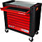 Werkzeugwagen mit roten Schubladen und schwarzem Rahmen. Eine Schublade ist geöffnet.