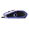 Souris de jeu bleue avec accent noir et câble, vue latérale.