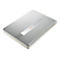 Flacher, silber-weißer Plustek OpticSlim 1180 Flachbettscanner in Perspektivansicht auf weißem Hintergrund.
