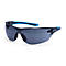 Lunettes de protection, noires avec des branches bleues, sur fond blanc.