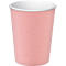 Hellrosa Pappbecher mit weissem Rand. Der Becher steht vor weissem Hintergrund.