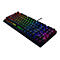 Schwarze Gaming-Tastatur mit mehrfarbiger Hintergrundbeleuchtung. Tasten mit Buchstaben und Symbolen beschriftet.