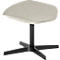 Tabouret moderne avec assise rembourrée beige sur un piétement noir à quatre branches sur fond neutre.