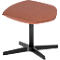 Tabouret avec assise en tissu terracotta sur un piètement noir à quatre branches sur fond blanc.