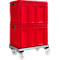Zwei rote Transportboxen auf einem Rollwagen mit weißen Rollen, vor weißem Hintergrund.