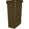 Brauner, rechteckiger Mülleimer mit seitlichen Griffen und dem Schriftzug „Slim Jim“. Label: Rubbermaid.