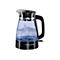 Russell Hobbs Wasserkocher aus Glas mit schwarzem Sockel und Griff, leuchtet beim Erhitzen blau.
