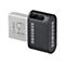 Zwei USB-Sticks von Samsung. Einer silbern mit 64 GB USB 3.1 Aufdruck, der andere schwarz.