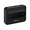 Schwarzer Sandberg Bluetooth-Sender-Empfänger mit Tasten A und B vor weißem Hintergrund.