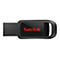 Clé USB noire avec lettrage "SanDisk" rouge. Sur fond clair.