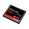 Eine SanDisk Extreme PRO CompactFlash-Karte. Schwarz, rot und gelb. Kapazität: 128 GB. Geschwindigkeit: 160 MB/s. UDMA 7.