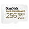 Weiße SanDisk microSD-Karte mit schwarzen und braunen Schriftzügen: SanDisk, MAX ENDURANCE, 256, micro, V30.