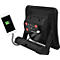 Lampe de travail noire chargeant un smartphone. État de charge affiché sur le téléphone. Câble USB connecté.