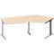 Schäfer Shop Pure Bureau d'angle PLANOVA BASIC, angle de 135° à droite, pied en C, L 2165 x P 800/800 x H 717 mm, érable/alu blanc + passage de câbles