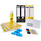 Fournitures de bureau sur fond blanc : classeurs, notes adhésives, correcteurs en rouleau, feutres, enveloppe et spray nettoyant.