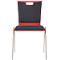 Chaise rouge avec dossier et assise noirs. Les pieds sont en chrome.