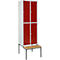 Schäfer Shop Select Kledinglocker, met zitbank, 2x2 compartimenten 300 mm, draaigrendelslot, lichtgrijs/robijnrood