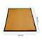 Beige Fussmatte mit schwarzen Rahmen. Masse: 750 x 850 mm.