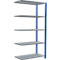 Grijs rek met blauwe steunen. Vijf planken, aan de muur gemonteerd. Ideaal voor opslag.