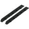 Deux bandes de plastique noir disposées en diagonale. Elles comportent une série d'évidements rectangulaires et des pointes de flèches aux extrémités.