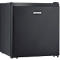 Zwarte minikoelkast met het 'SEVERIN' logo.