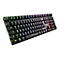 Schwarze Gaming-Tastatur mit AZERTY-Layout und mehrfarbiger RGB-Beleuchtung auf weißem Hintergrund.