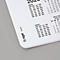 Gros plan d'un calendrier blanc avec un aperçu mensuel et le logo 'sigel'.