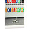 Sleutelrek met gekleurde labels. Pluggen en schroeven liggen beneden.