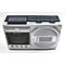 Boombox argenté sur fond blanc, avec un lecteur de cassettes et un haut-parleur.