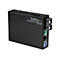 Schwarzer Fiber-Ethernet-Media-Konverter von StarTech.com. Er hat Anschlüsse für Netzwerkkabel.