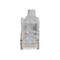 Nahaufnahme eines RJ45-Steckers von StarTech.com. Der Stecker ist transparent, der Kabelmantel grau. Der Stecker hat goldfarbene Kontakte, und auf der Oberfläche ist der Markenname StarTech.com zu sehen.