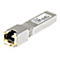 Metallfarbener SFP-Transceiver mit Goldfarbenem Stecker und Aufklebern. Schriftzüge: StarTech.com, 813874B21ST, Made in China.