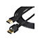 Ein schwarzes HDMI-Kabel mit vergoldeten Anschlüssen. Der Kabelkörper trägt die Aufschrift "HIGH SPEED HDMI CABLE".