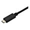 Ein schwarzes USB-C-Kabel vor weißem Hintergrund. Der Stecker ist silberfarben, das Kabel selbst ist glatt und rund.