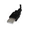 Nahaufnahme eines schwarzen USB-Kabels mit silberfarbenem Stecker. Das USB-Symbol ist auf dem Steckerteil sichtbar.