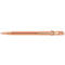 Stylo à bille en métal rose. Le clip est de couleur or.