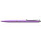 Un stylo à bille violet avec un clip en métal. "Schneider" est écrit sur le clip en petits caractères.