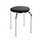 Un tabouret noir avec une assise ronde et des pieds en métal chromé.