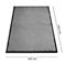 Tapis rectangulaire gris avec bordures noires. Dimensions : 800 x 1200 mm.