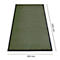 Tapis de tee-shot de golf rectangulaire avec surface verte et bords noirs, dimensions : 1500 x 850 mm.