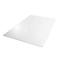 Tapis de chaise de bureau rectangulaire et transparent sur fond blanc.
