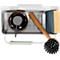 Detailopname van een spoelbakorganizer met afwasborstel, spons en afwasmiddeldispenser.